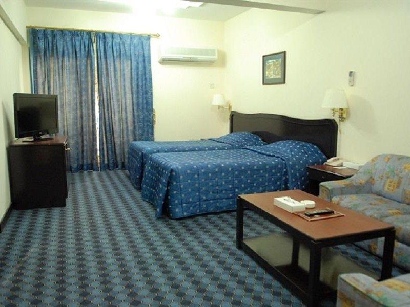 Panorama Hotel Bur Dubai Esterno foto